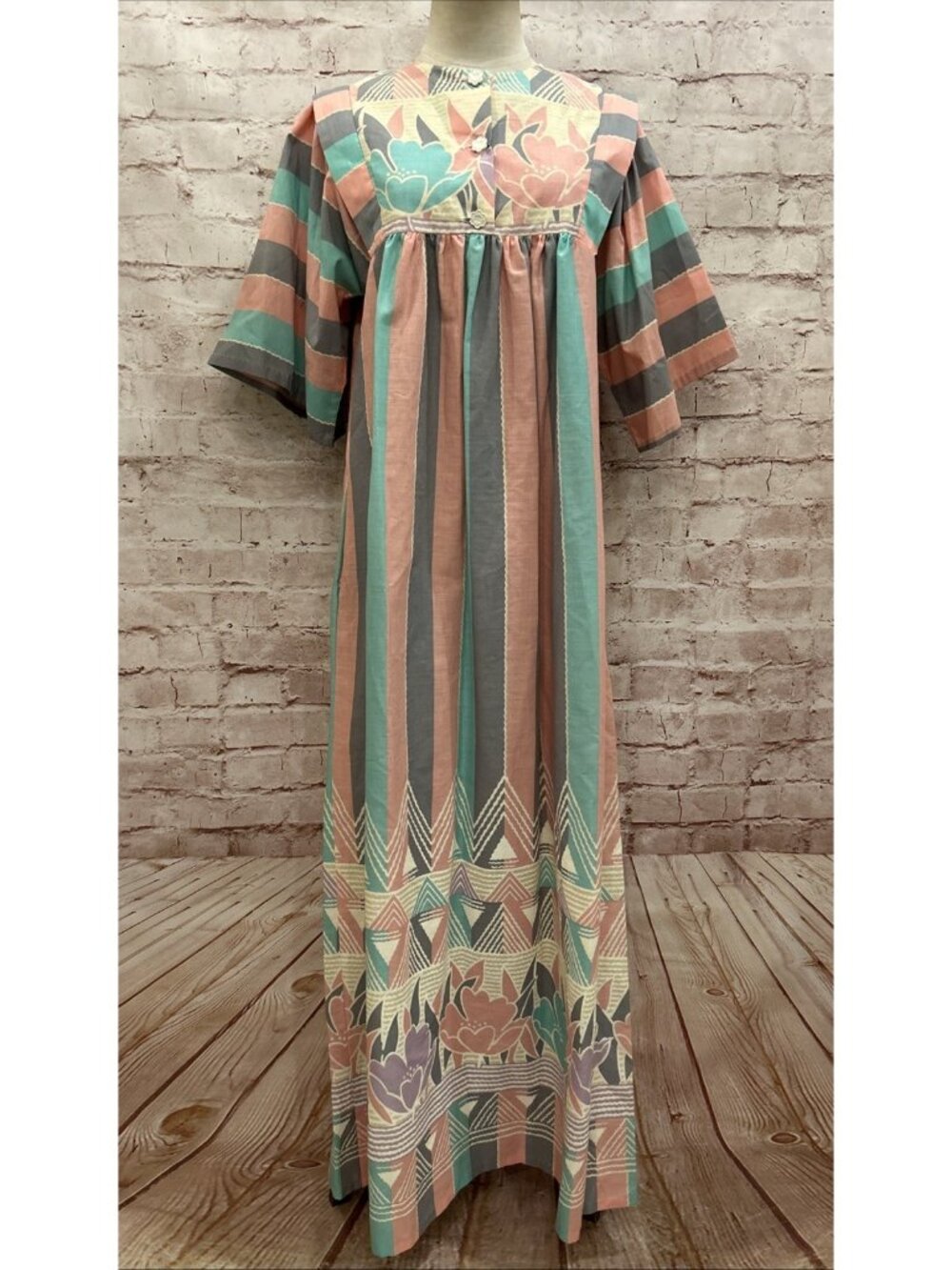Sears AT HOME WEAR Muumuu Robe Gown Womens M Cottagecore Stripe Button Front USA
